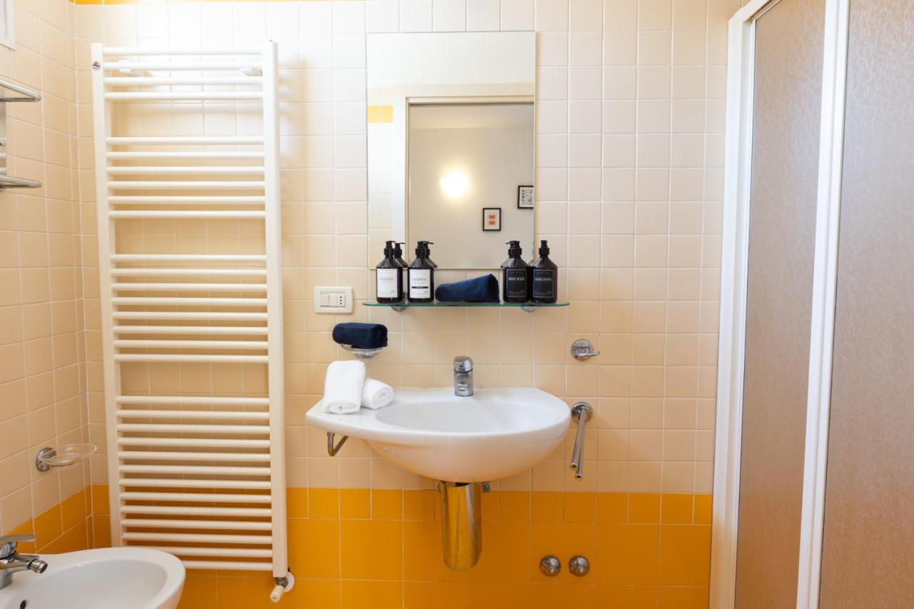 Aparthotel Mimosa