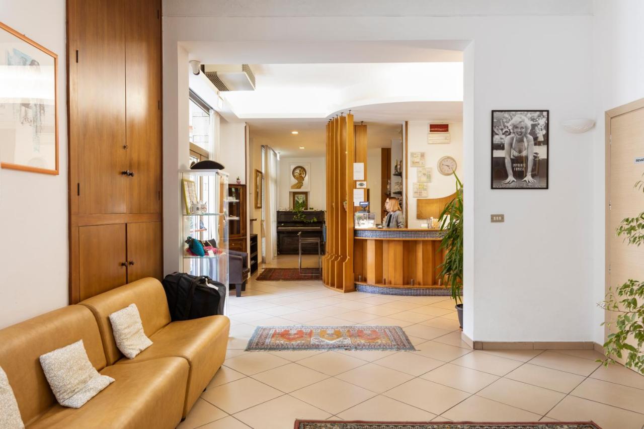 Ausonia Hotel 3*