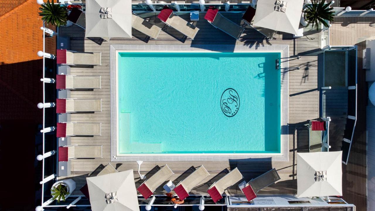 Hotel President