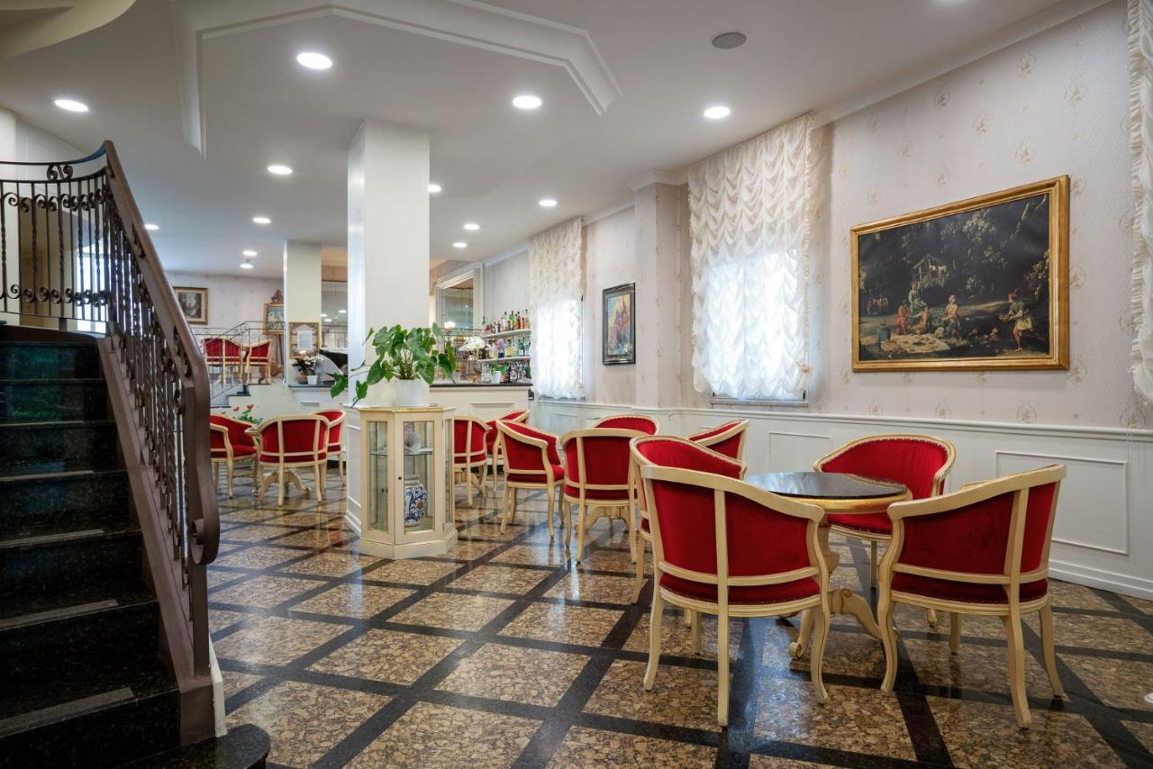 President 4* Rimini