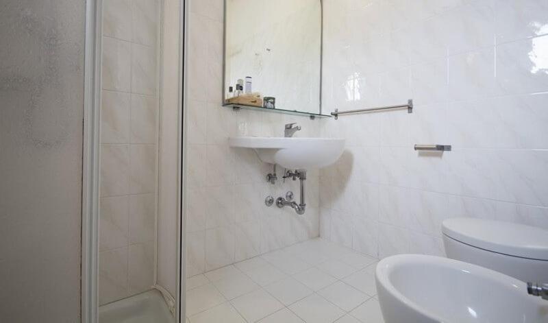 Globus Hotel