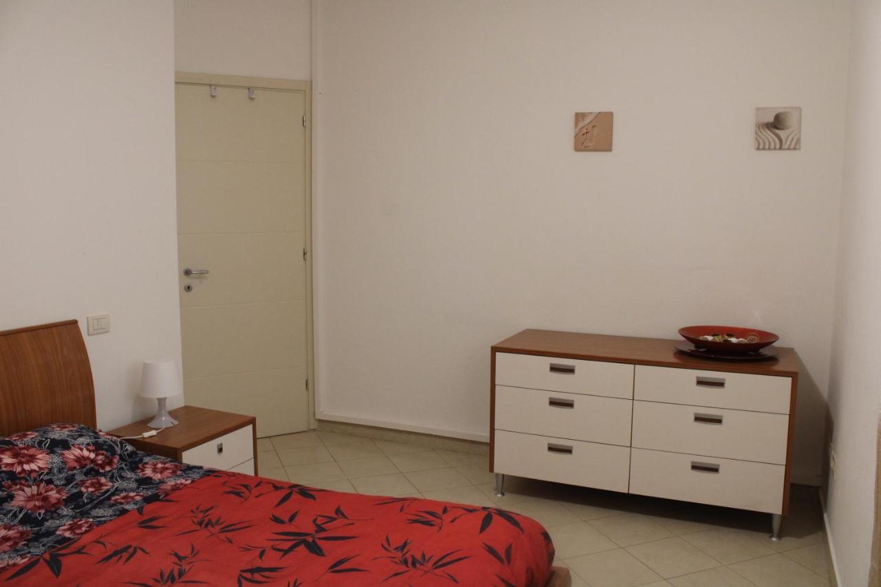 Sea Sweet Apartment *