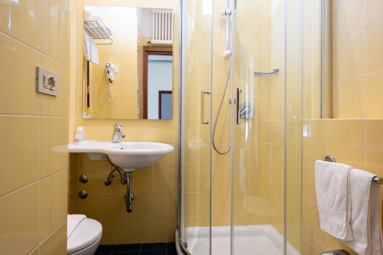Hotel City 3*