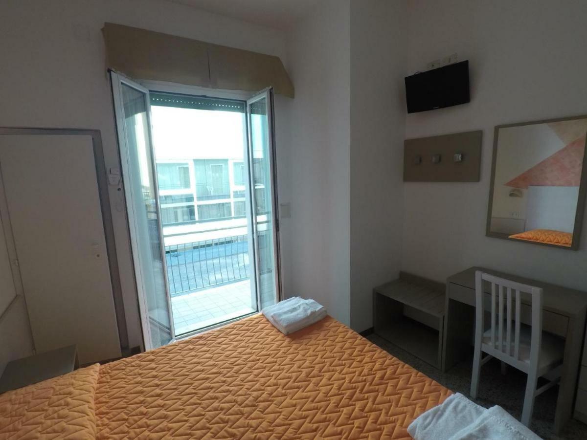 Alevon Hotel 3*