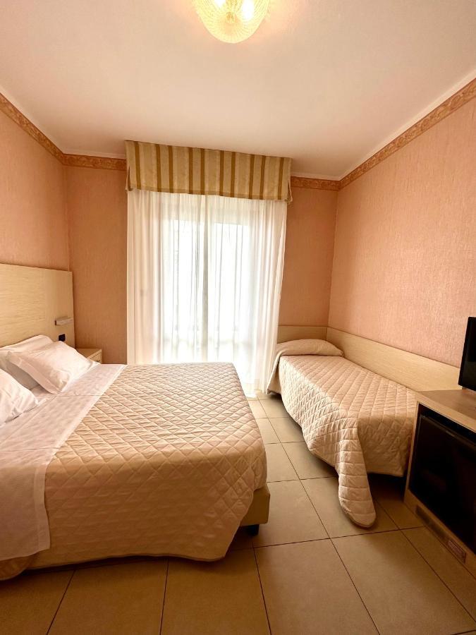 Hotel Metropole