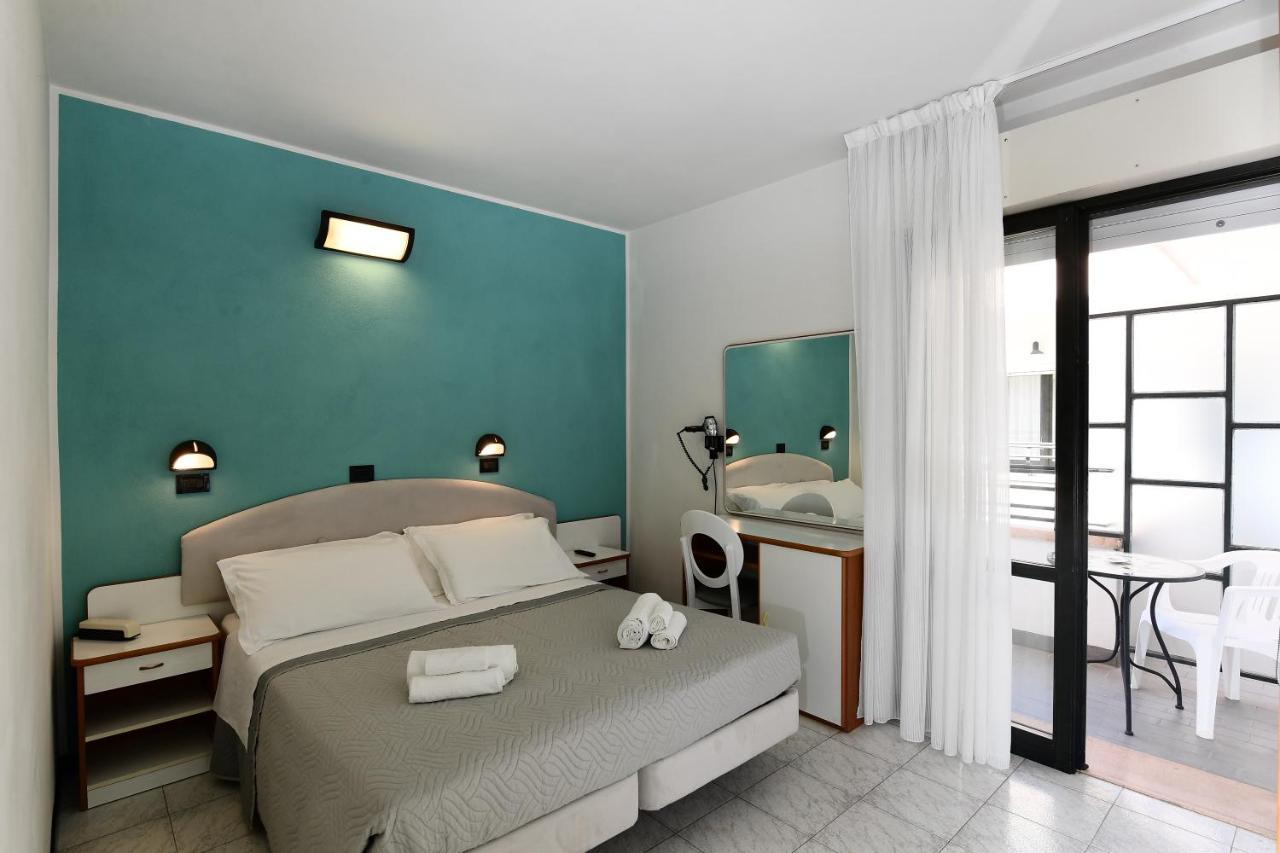 Criniera D'oro Hotel 3*