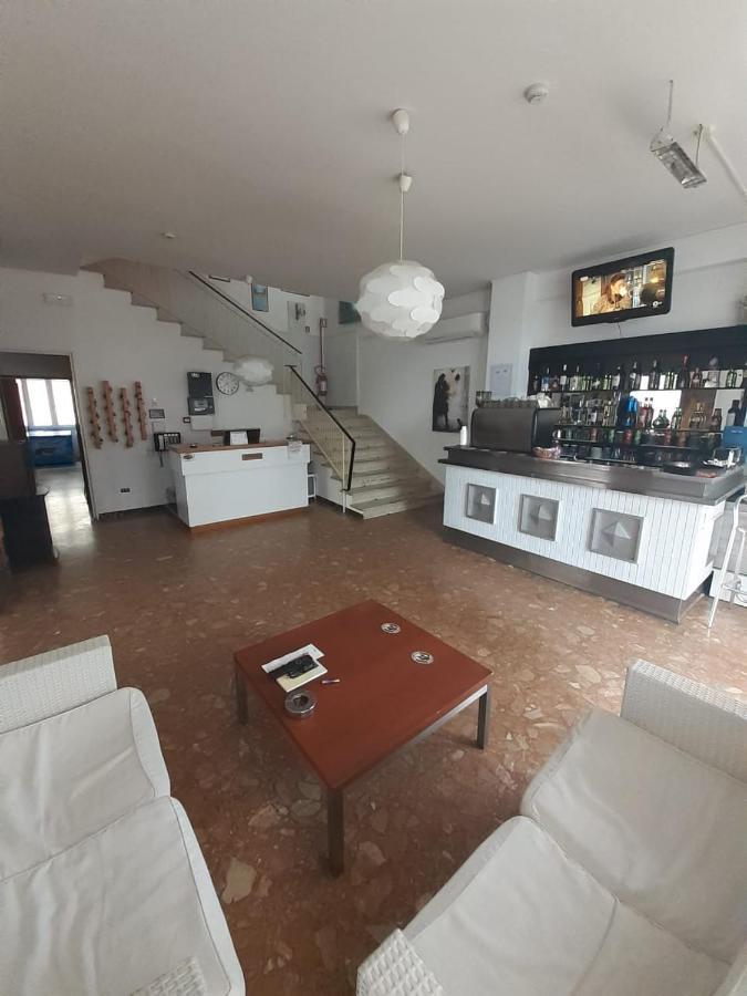 Hotel Nova Dhely 3*