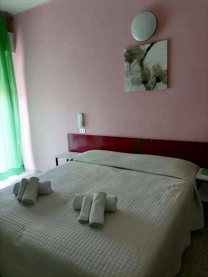 Nova Dhely 3* Rimini