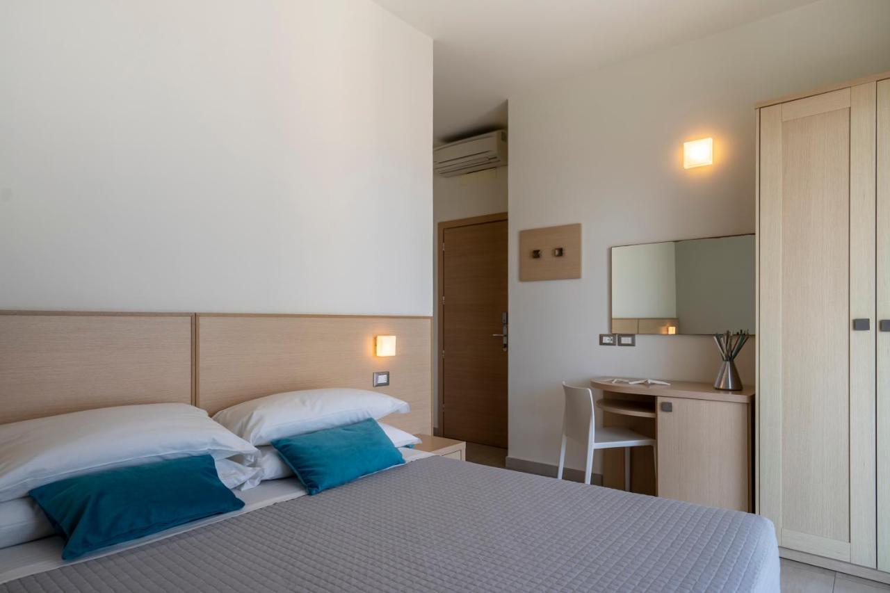 Hotel Constellation