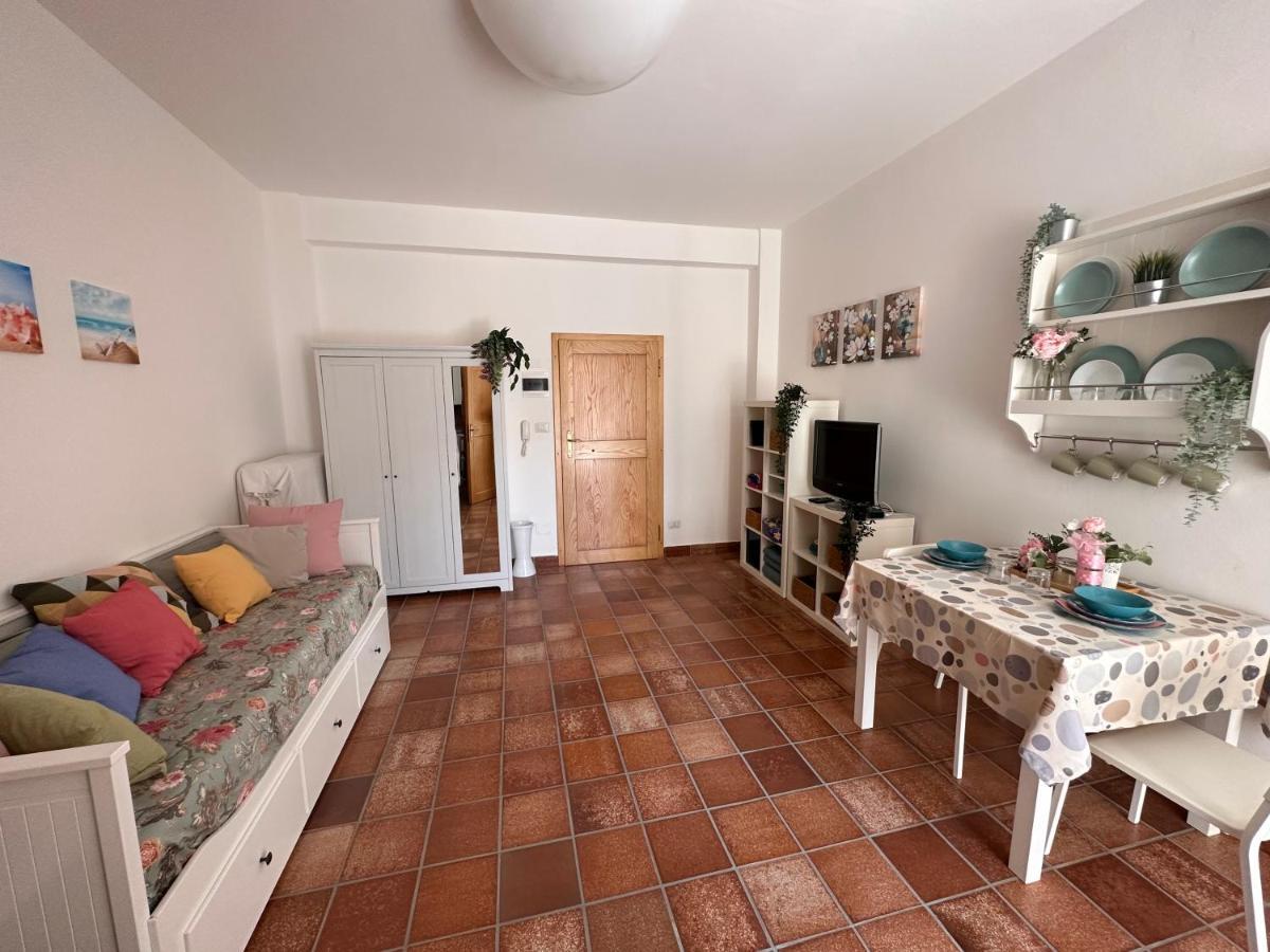 Miamare 1 Min Dalla E Terrazzo Di Clickaffitti Apartment *