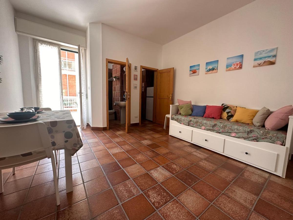 Miamare 1 Min Dalla E Terrazzo Di Clickaffitti *