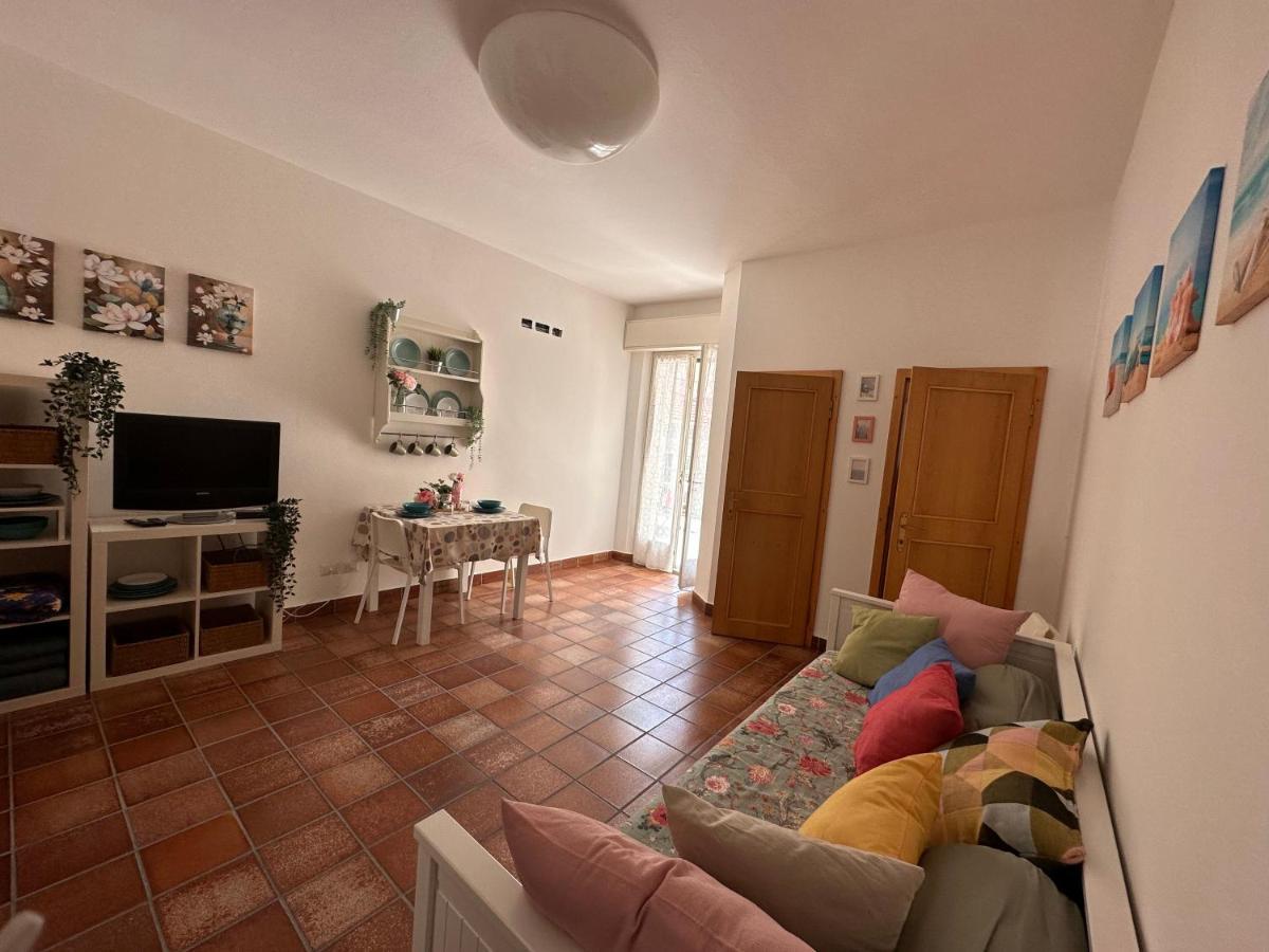 Miamare 1 Min Dalla E Terrazzo Di Clickaffitti Rimini
