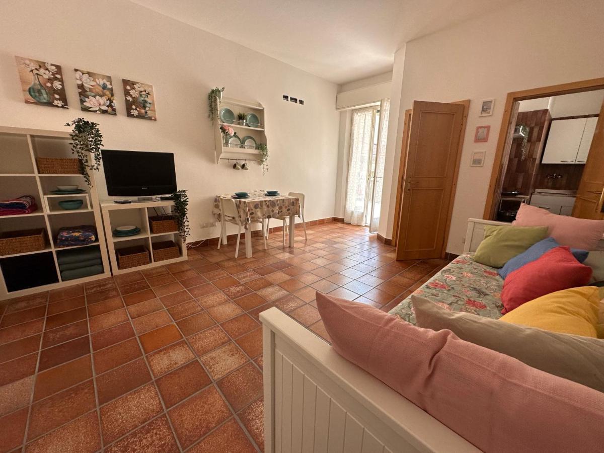 Miamare 1 Min Dalla E Terrazzo Di Clickaffitti