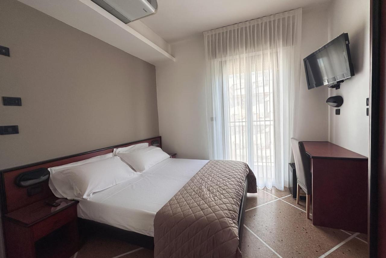 Lime Hotel 3*