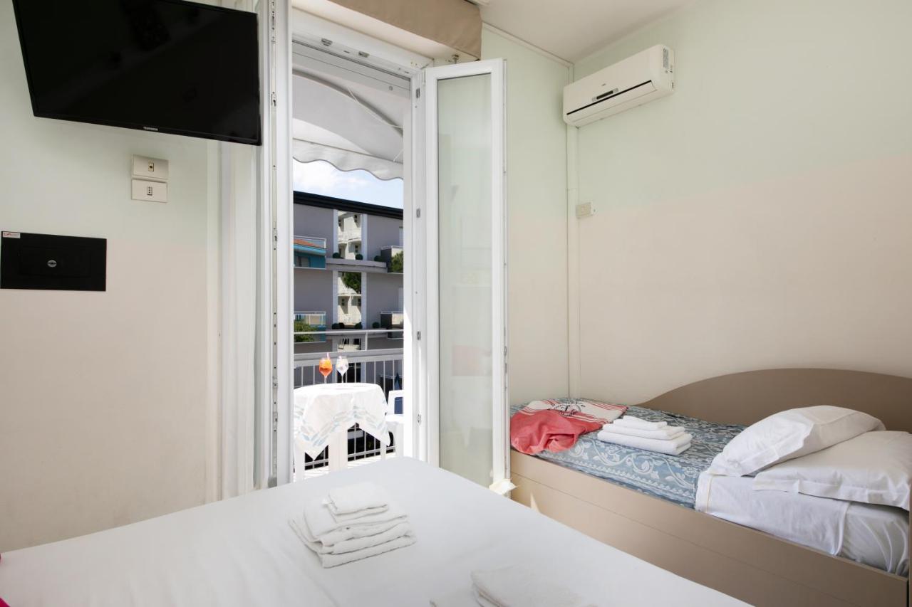 Madana Hotel 2*
