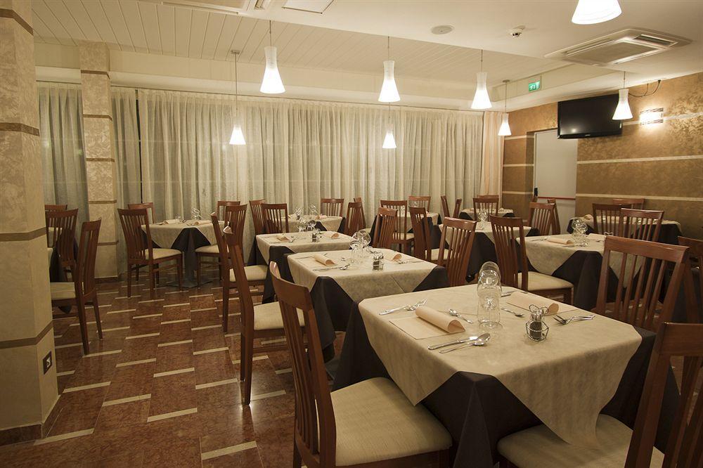 Hotel Harmony