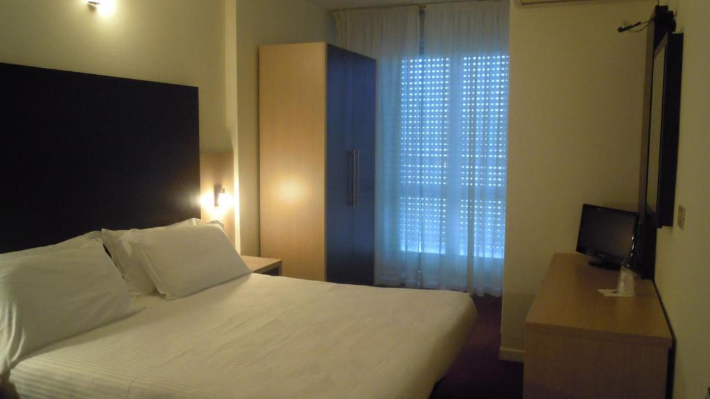 Aiglon 3* Rimini