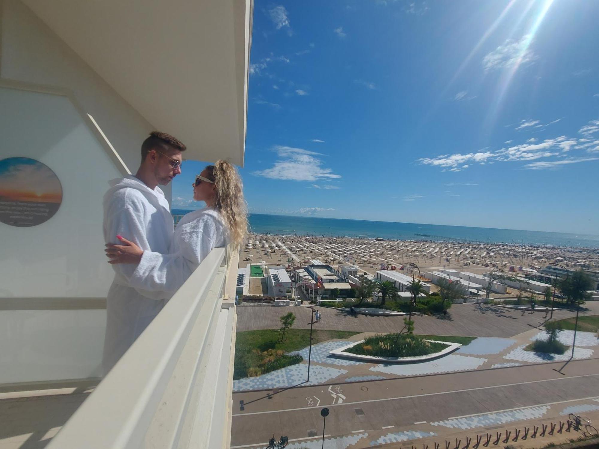 Hotel Yes Touring & Rimini