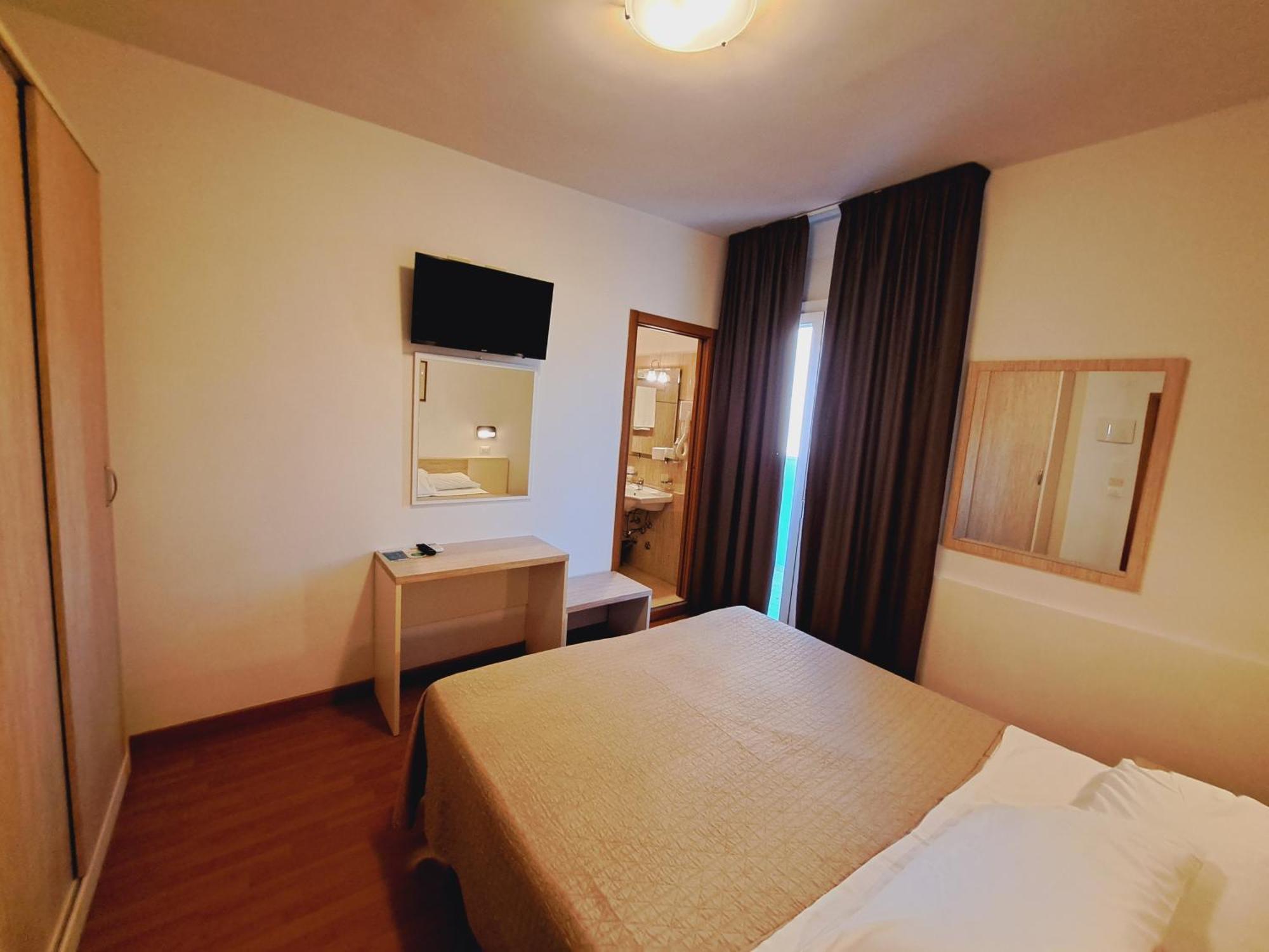 Butterfly Hotel