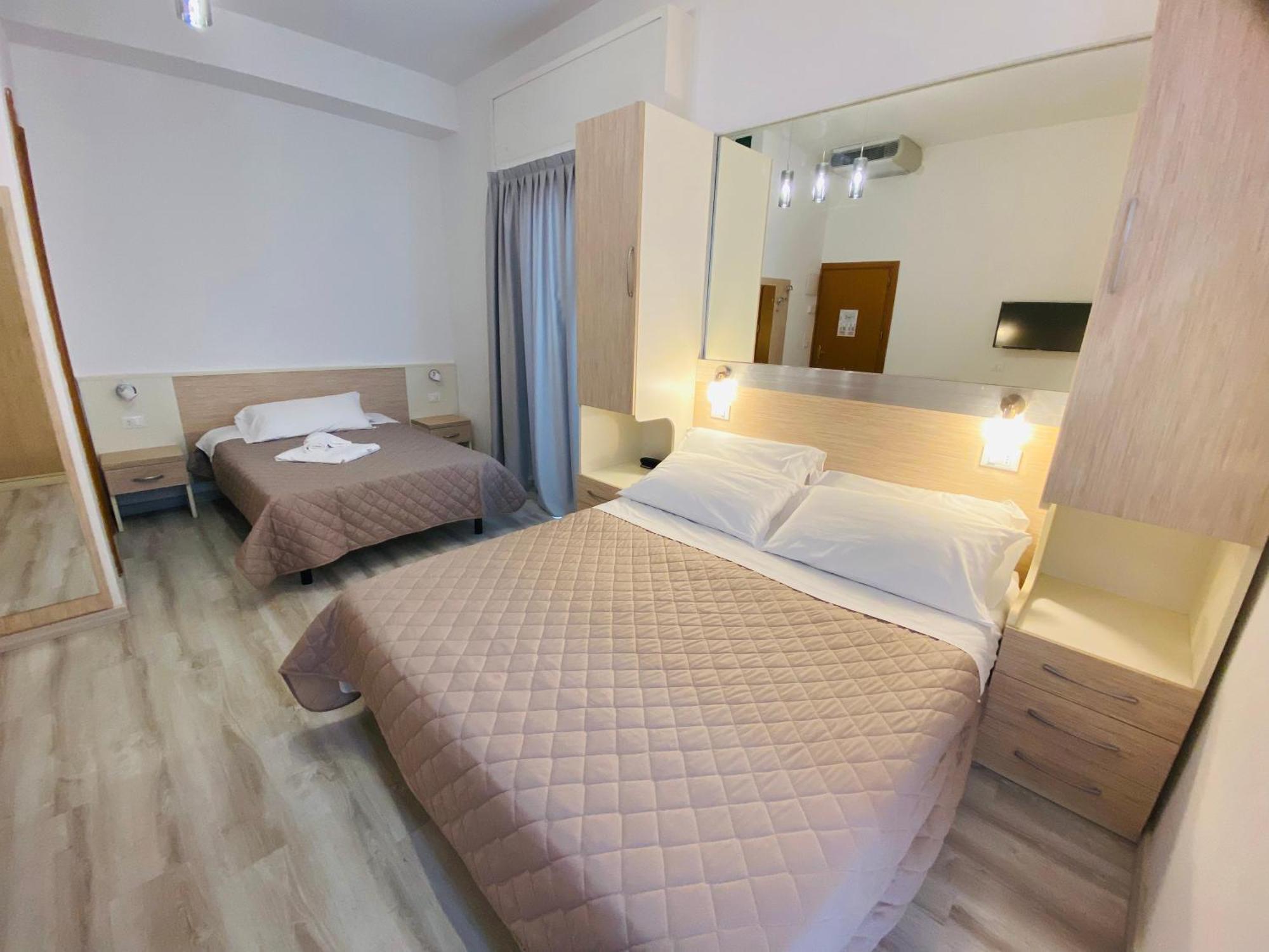Hotel Butterfly 3*