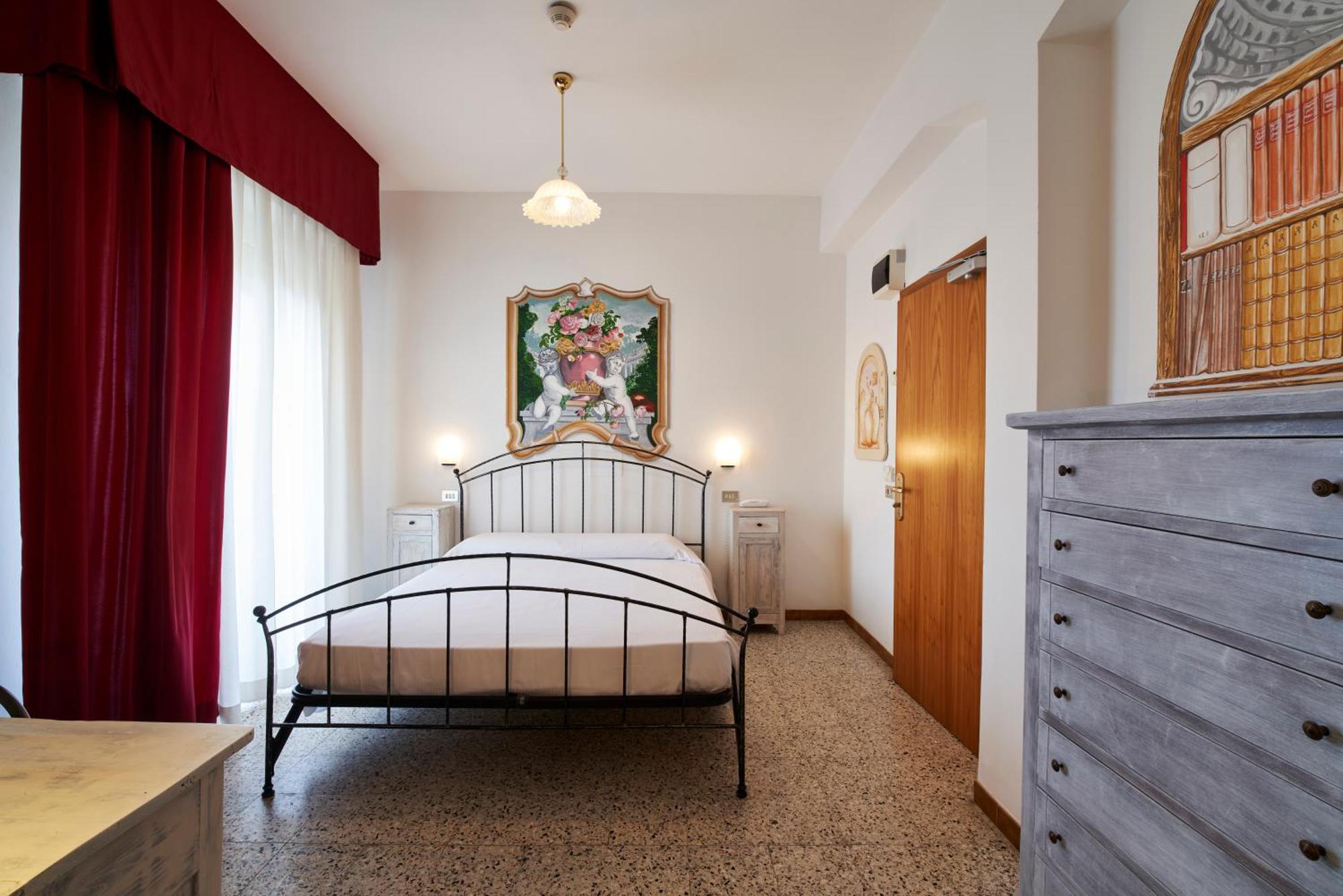 Estate Hotel 4*