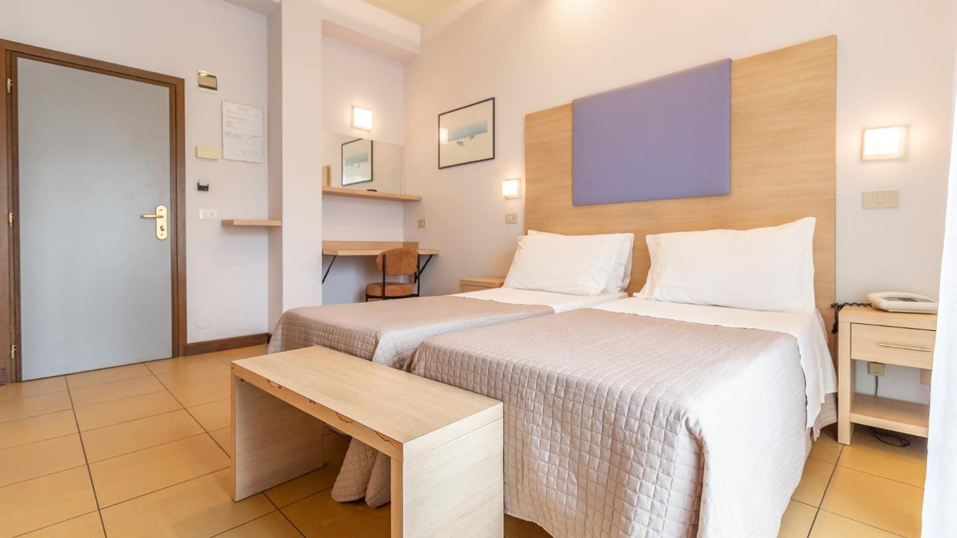 Hotel City Hotel