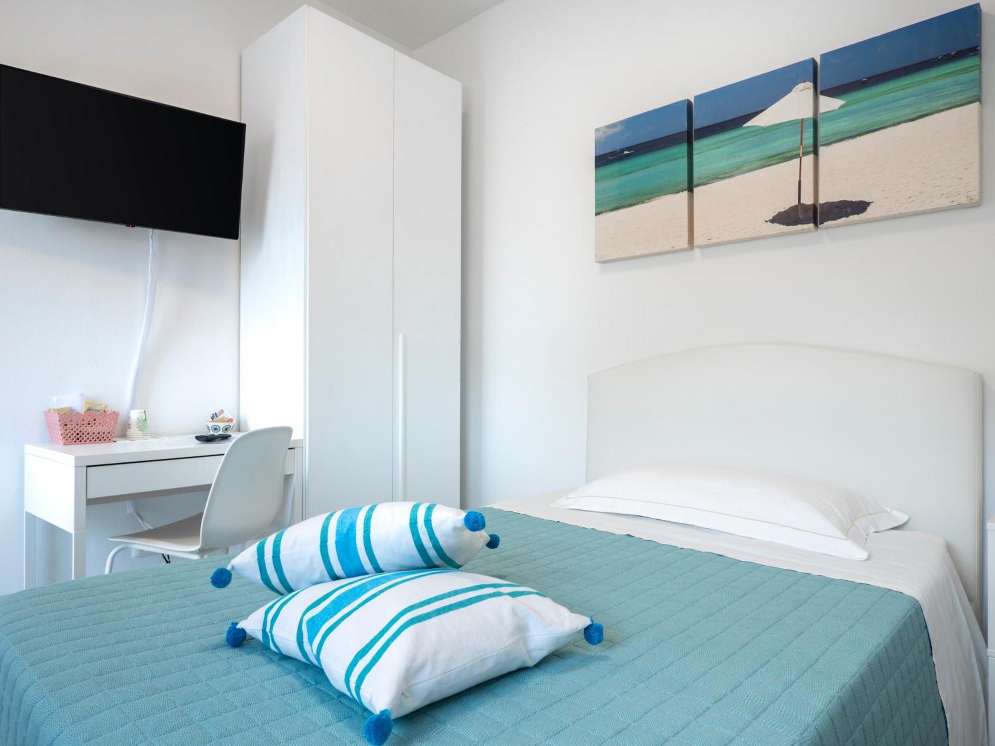 Zuara9room Frühstückspension Rimini