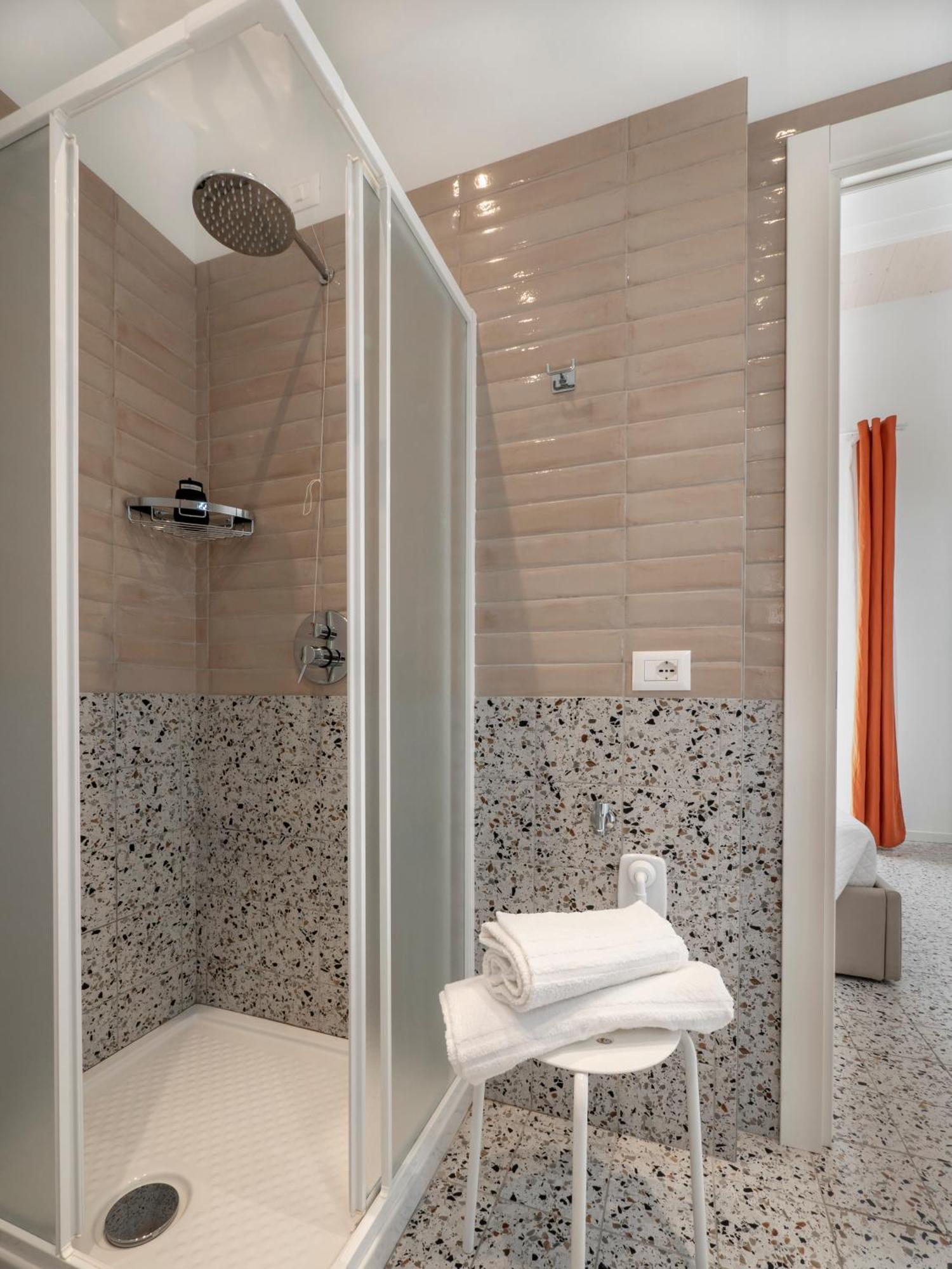 Zuara9room * Rimini