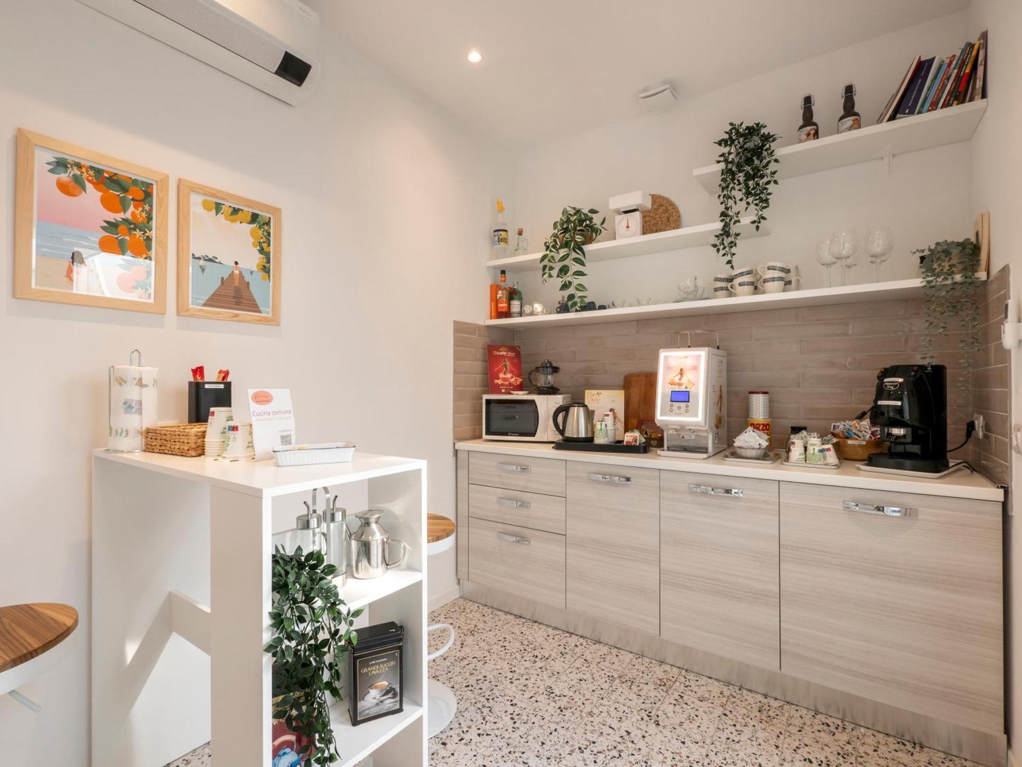 Zuara9room Frühstückspension Rimini