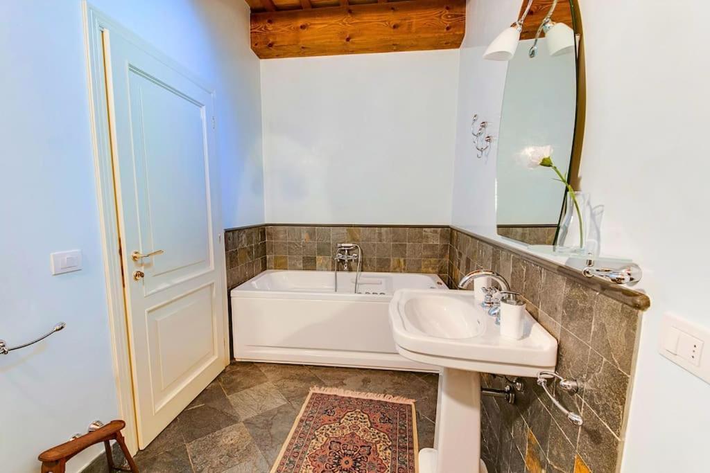 Maison Anna - Relax In Casa Indipendente Con Giardino In Centro E Free Parking Rimini