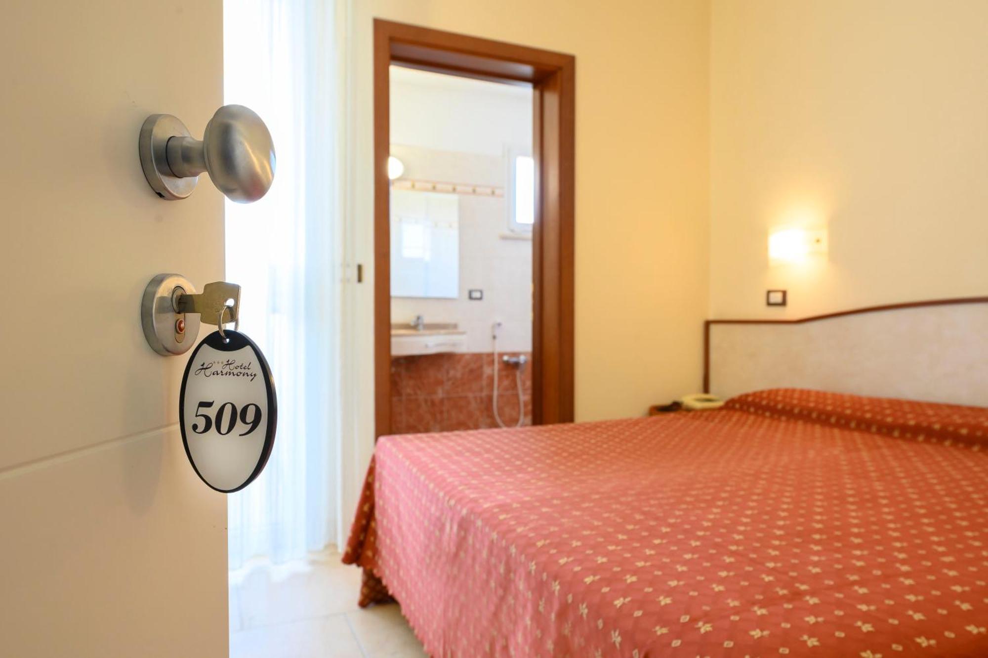 Hotel Harmony 3*