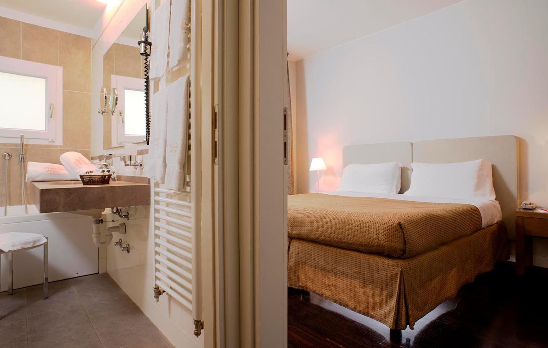 Hotel National 4*