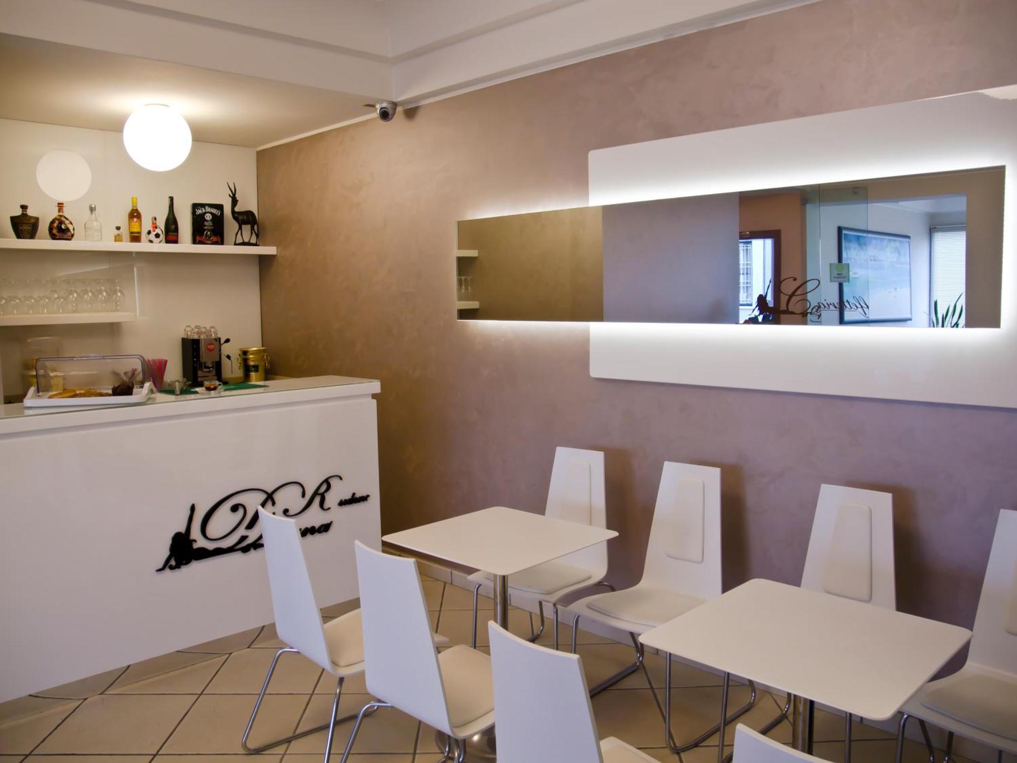 Aparthotel Divina