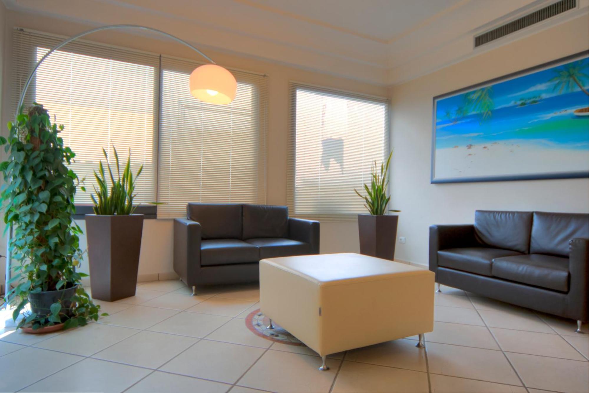 Aparthotel Divina 3*