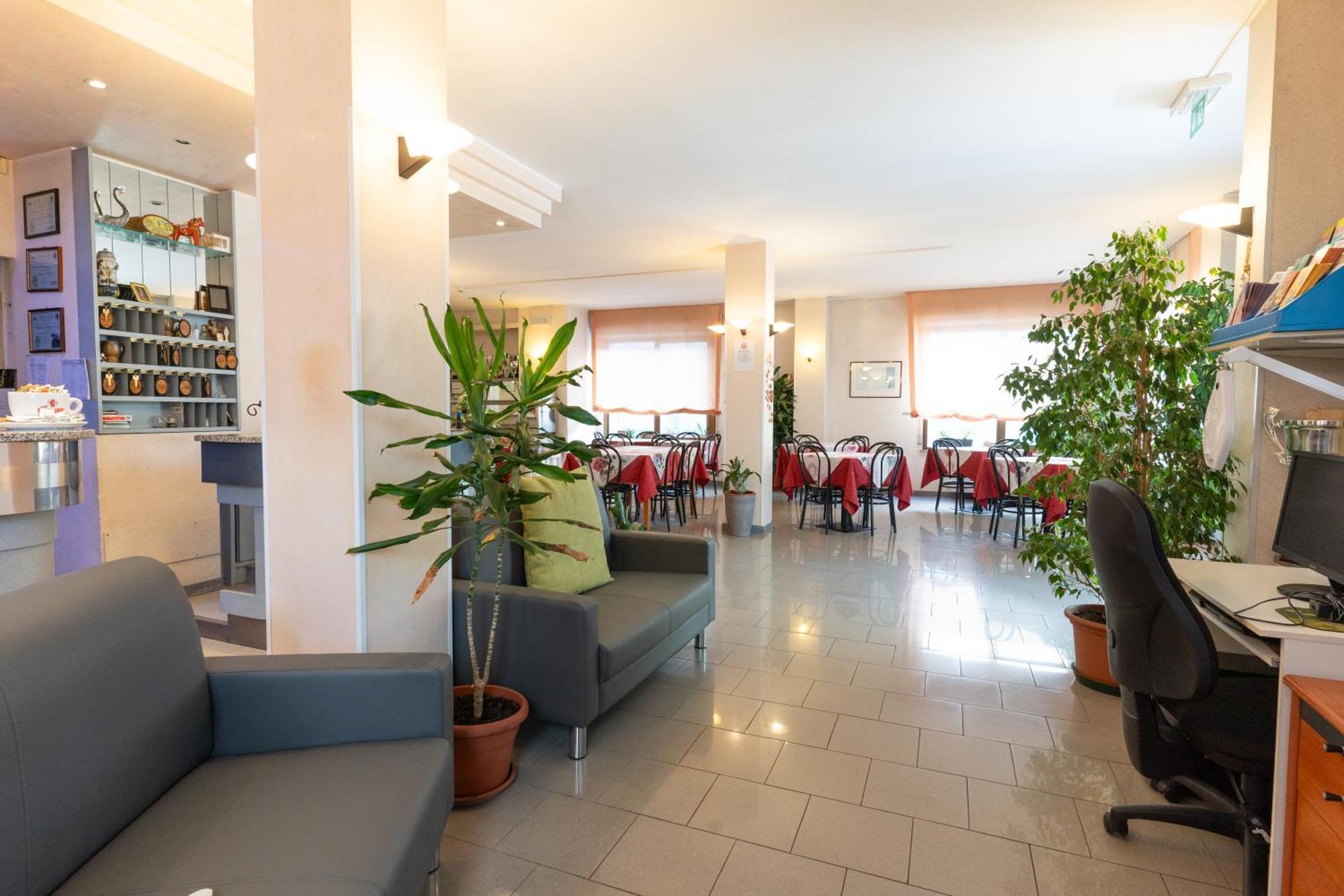 Hotel Cristina 3*
