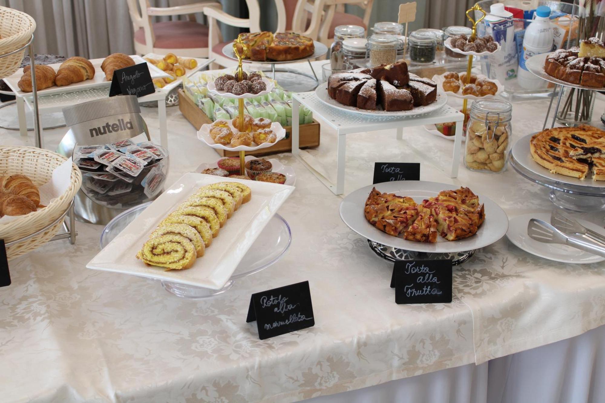 Royal Plaza Hotel