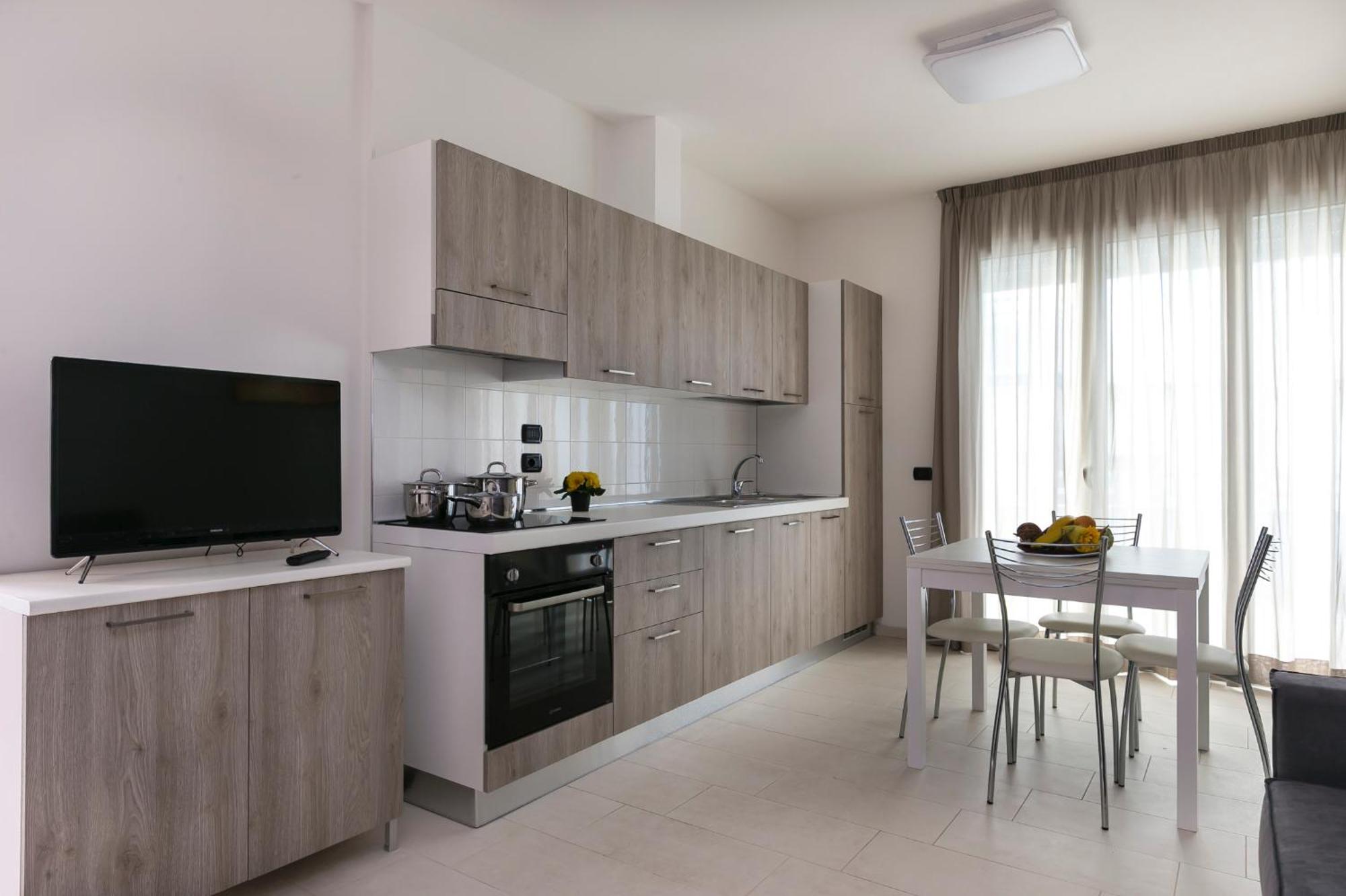Aparthotel Residenza Riva Azzurra 2*