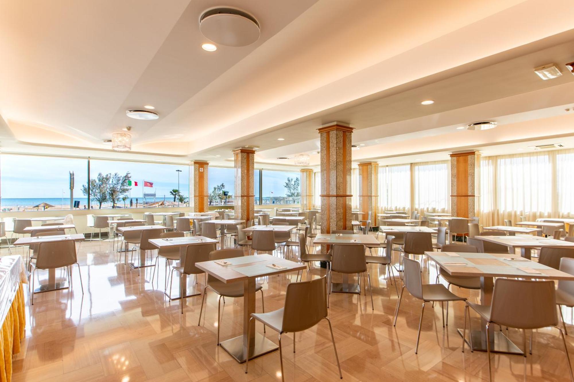 Metropole 3* Rimini