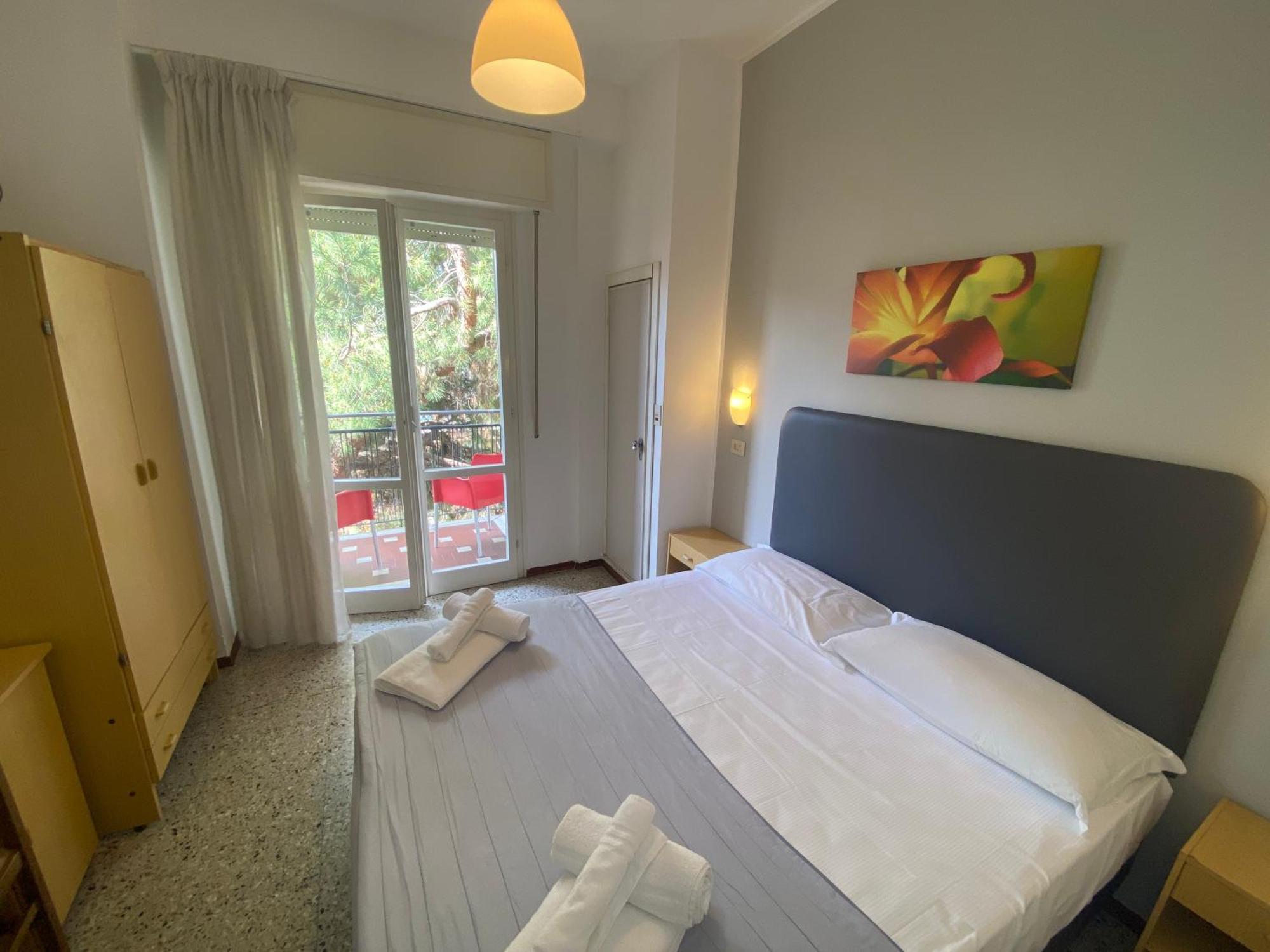 Ausonia Hotel 3*