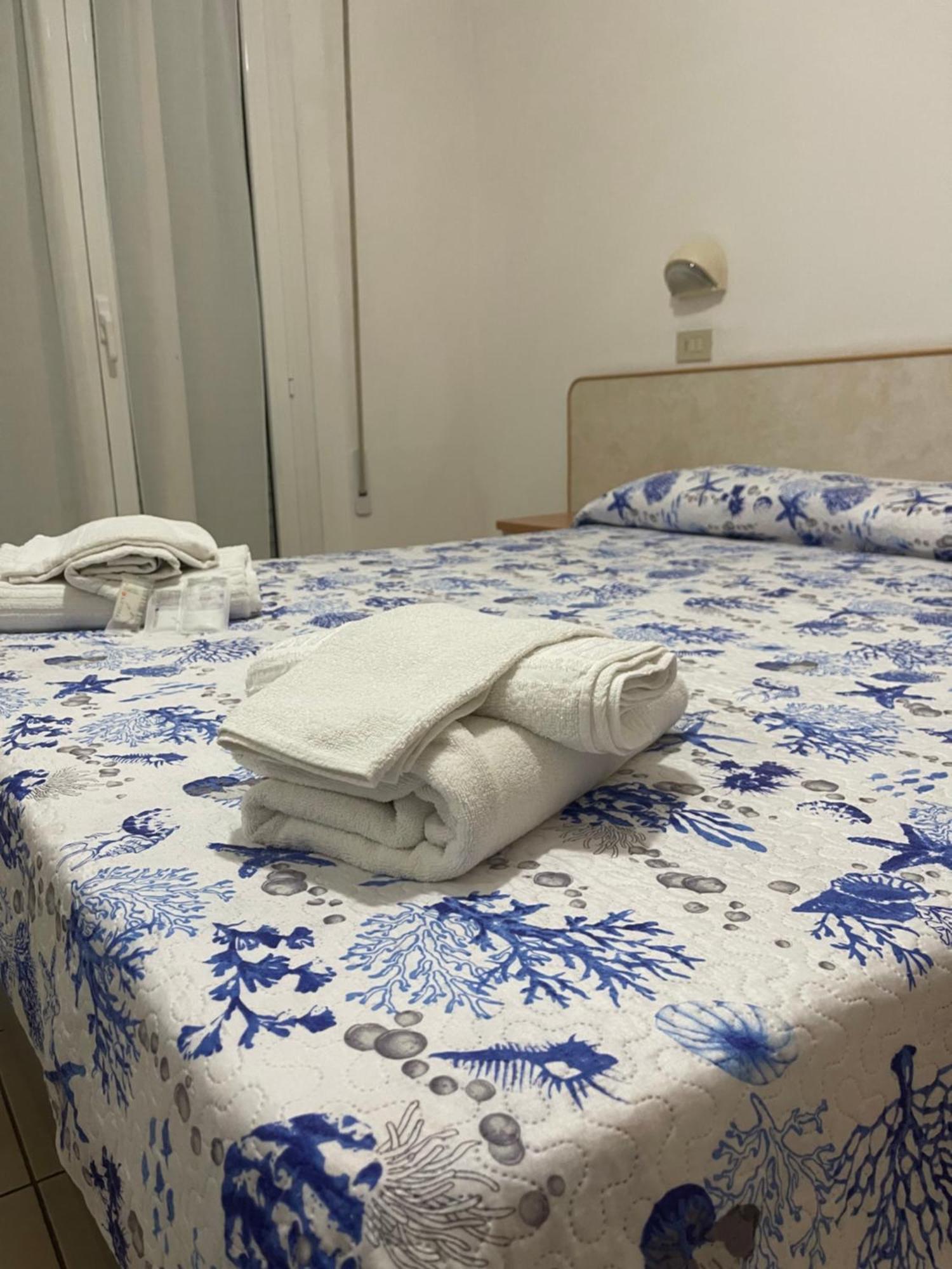 Hotel Vienna Rivazzurra 3*