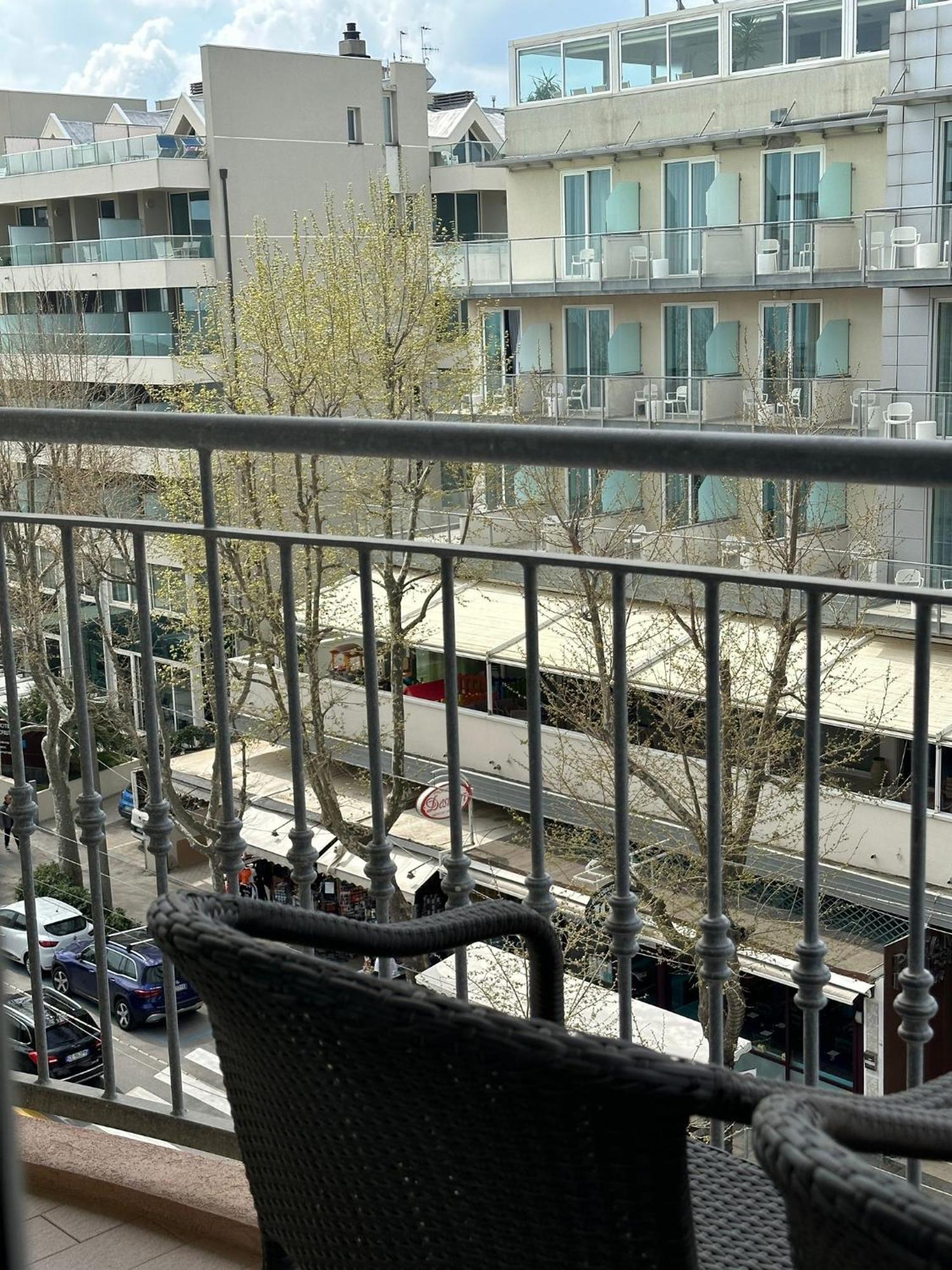 Ambra Hotel 3*