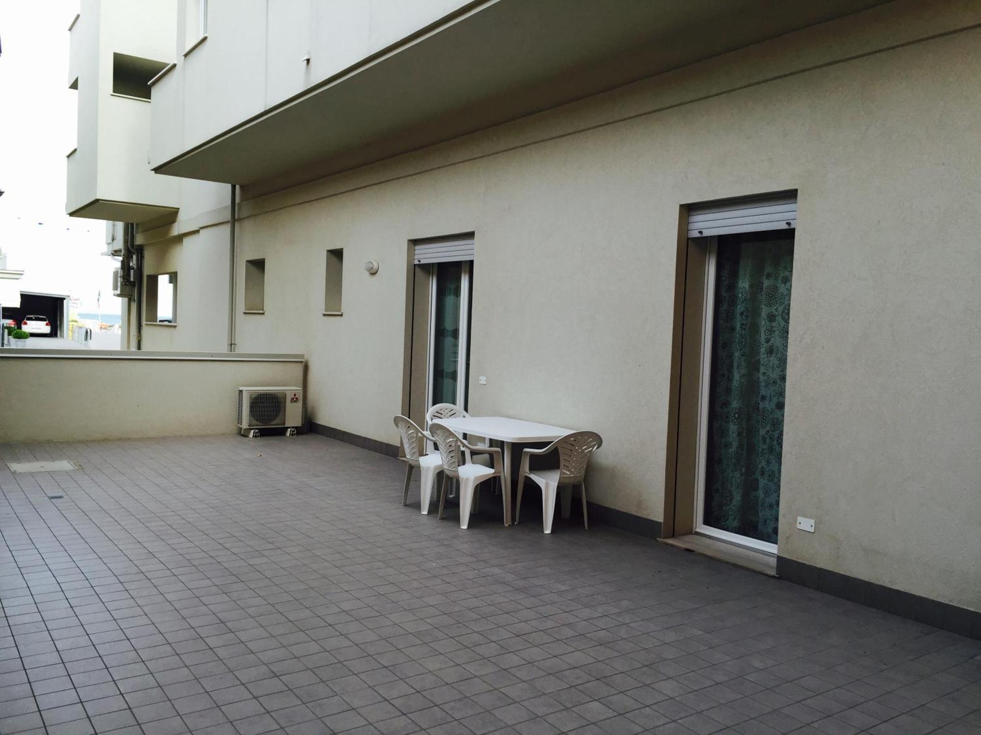 Fanny Aparthotel *