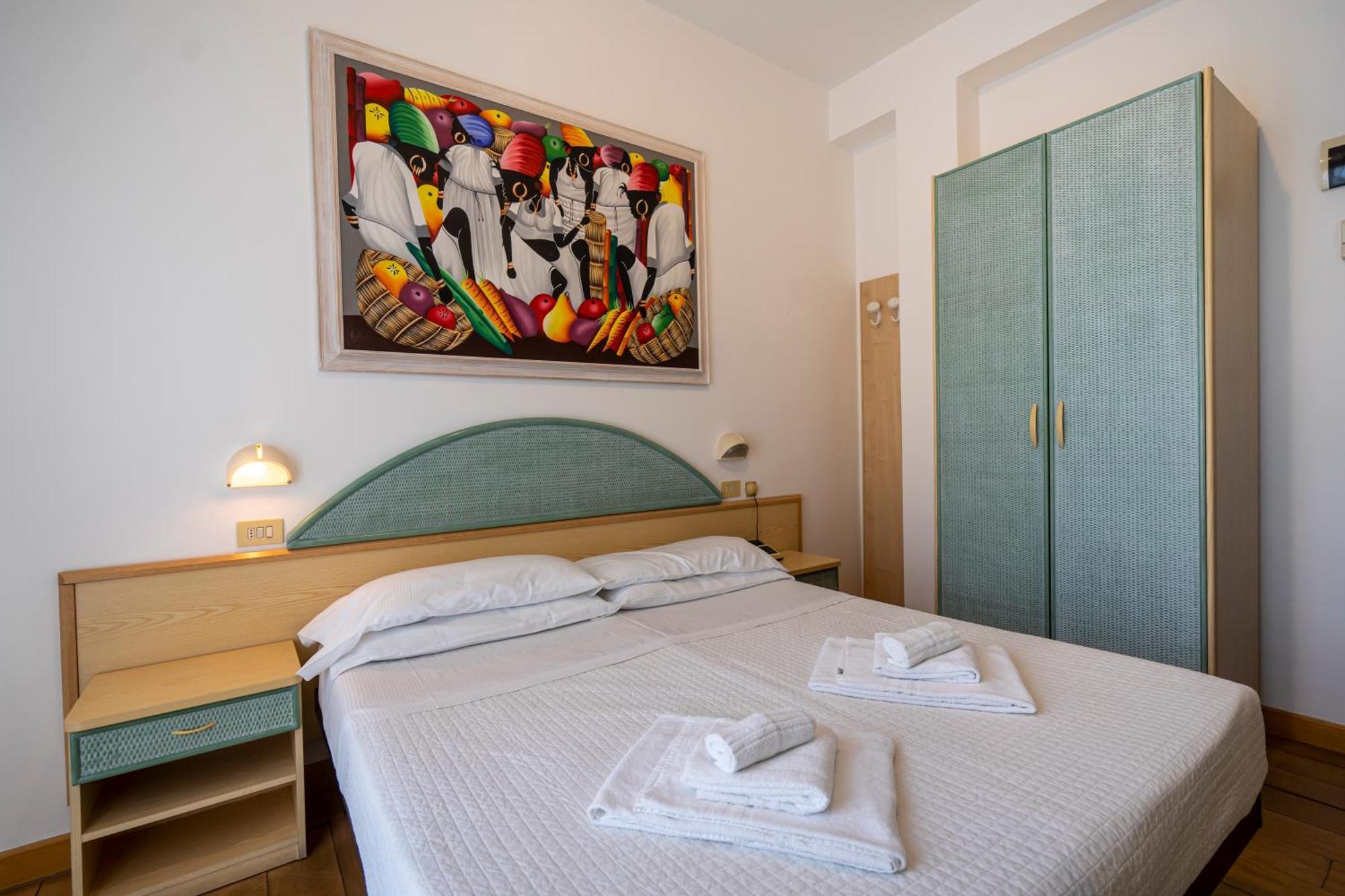 Bianca Vela Hotel 3*