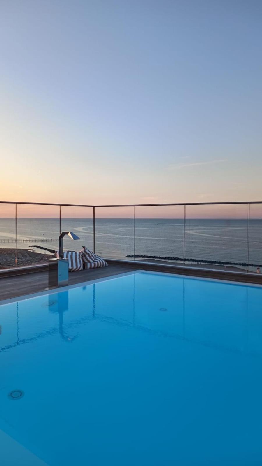 Harmony Hotel 3*