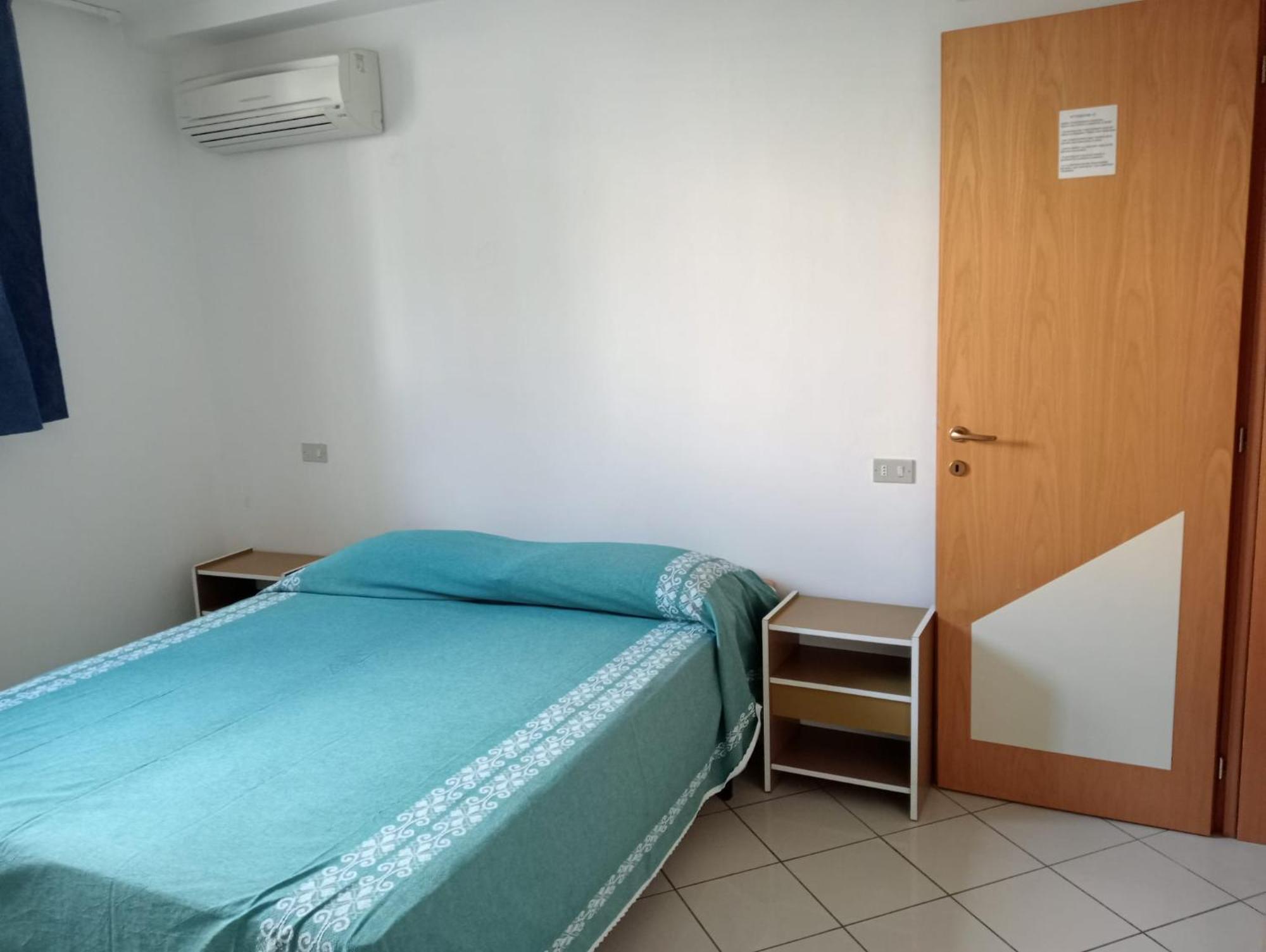 Carlotta Apartment *