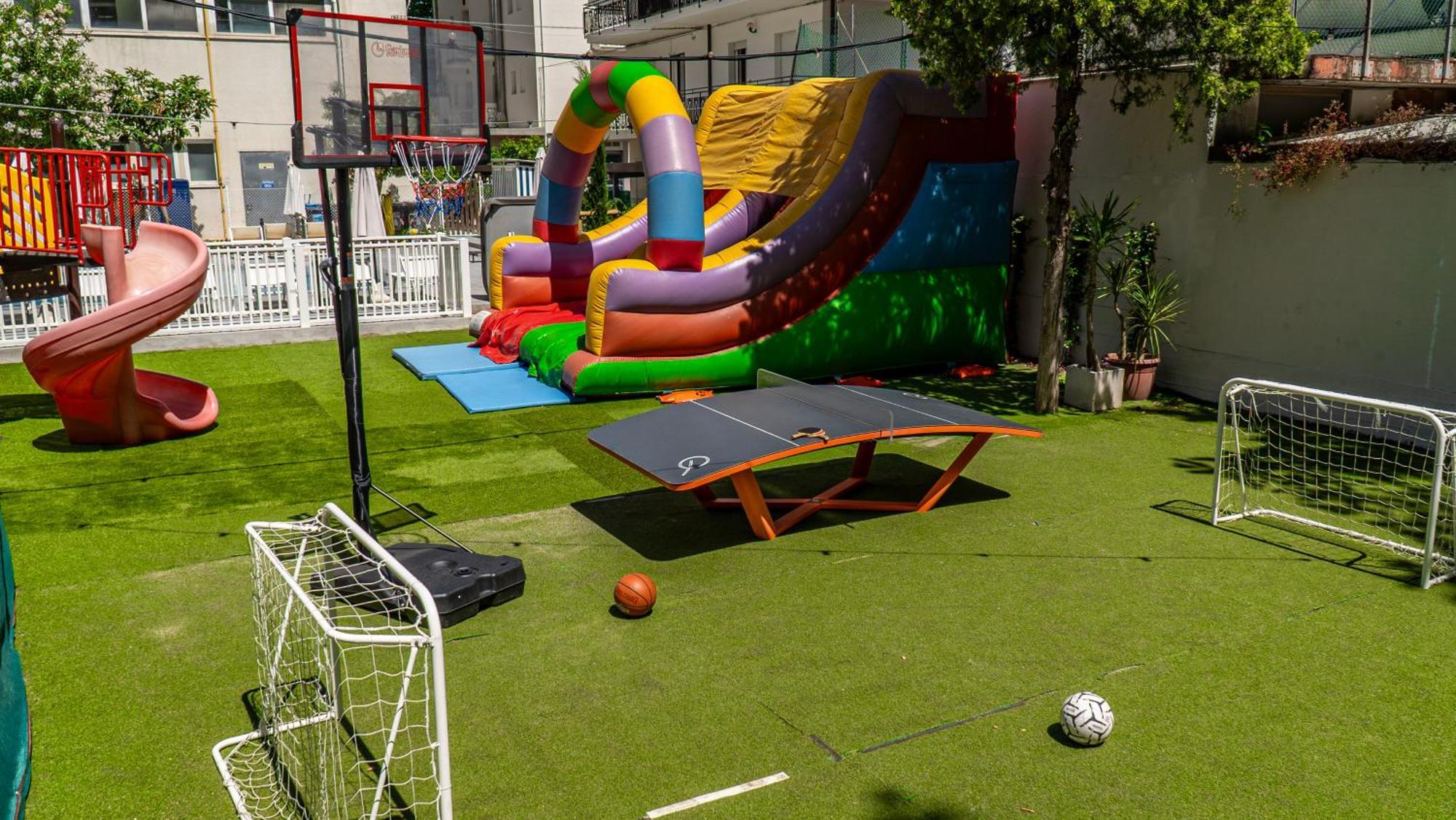 Aiglon 3* Rimini