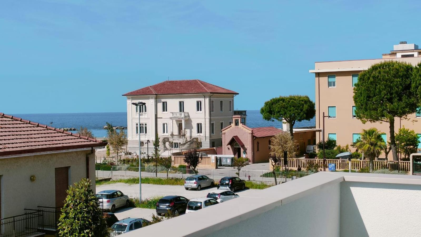 Borghesi Fronte Mare