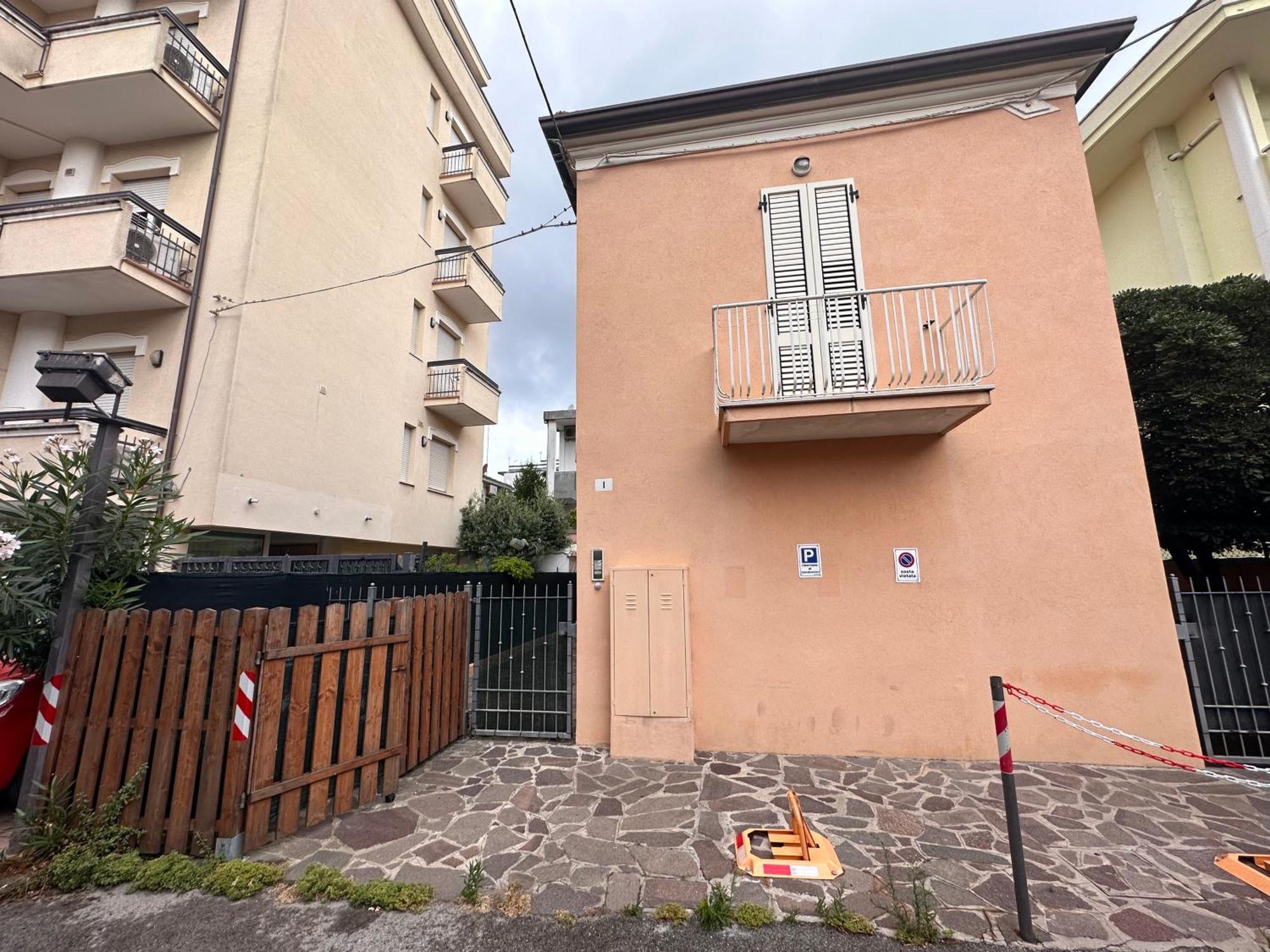 Beach 200 Mt Dal Mare - Il Lupo Affitta Appart hôtel *