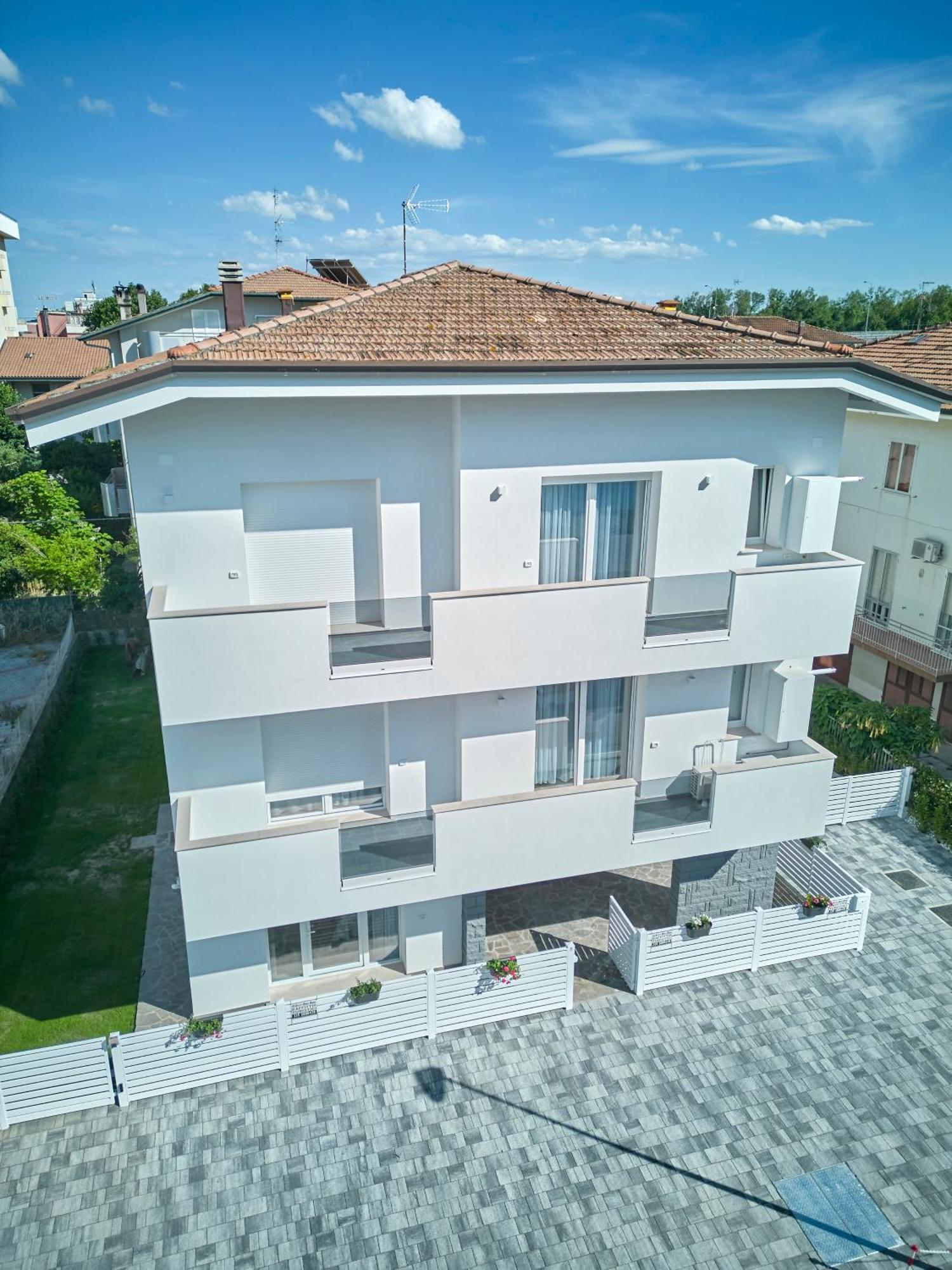 Borghesi Fronte Mare Apartment