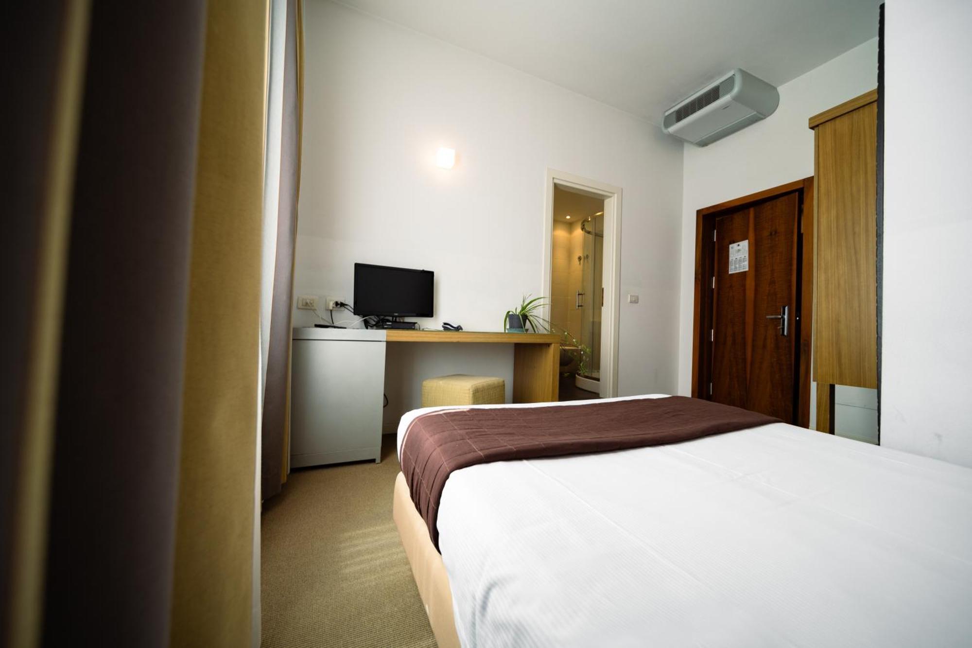 Hotel Trieste 4*